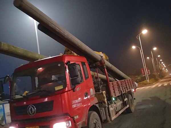 隨車吊14 隨車吊14